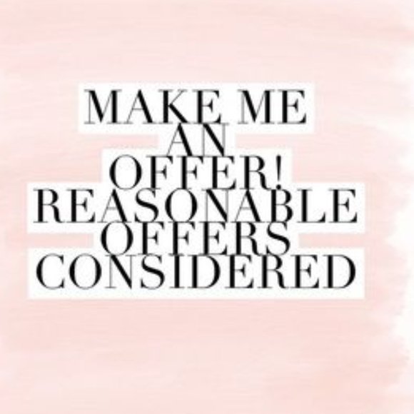 Meet your Posher, Cynthia - Picture 2 of 4